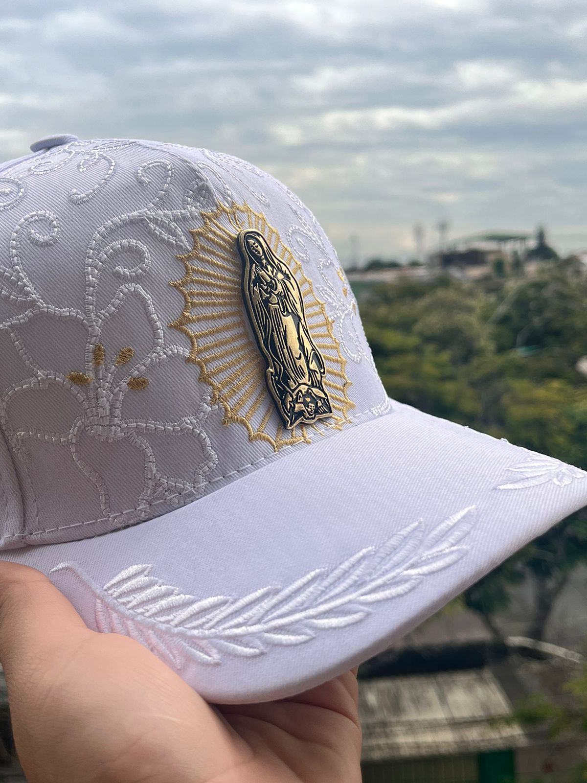 Gorra Virgen de Guadalupe Blanca
