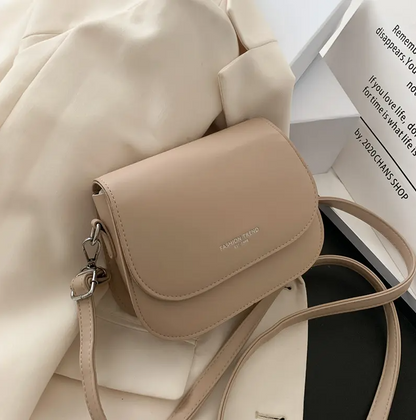 Bolso de Mano Elegancia Compacta