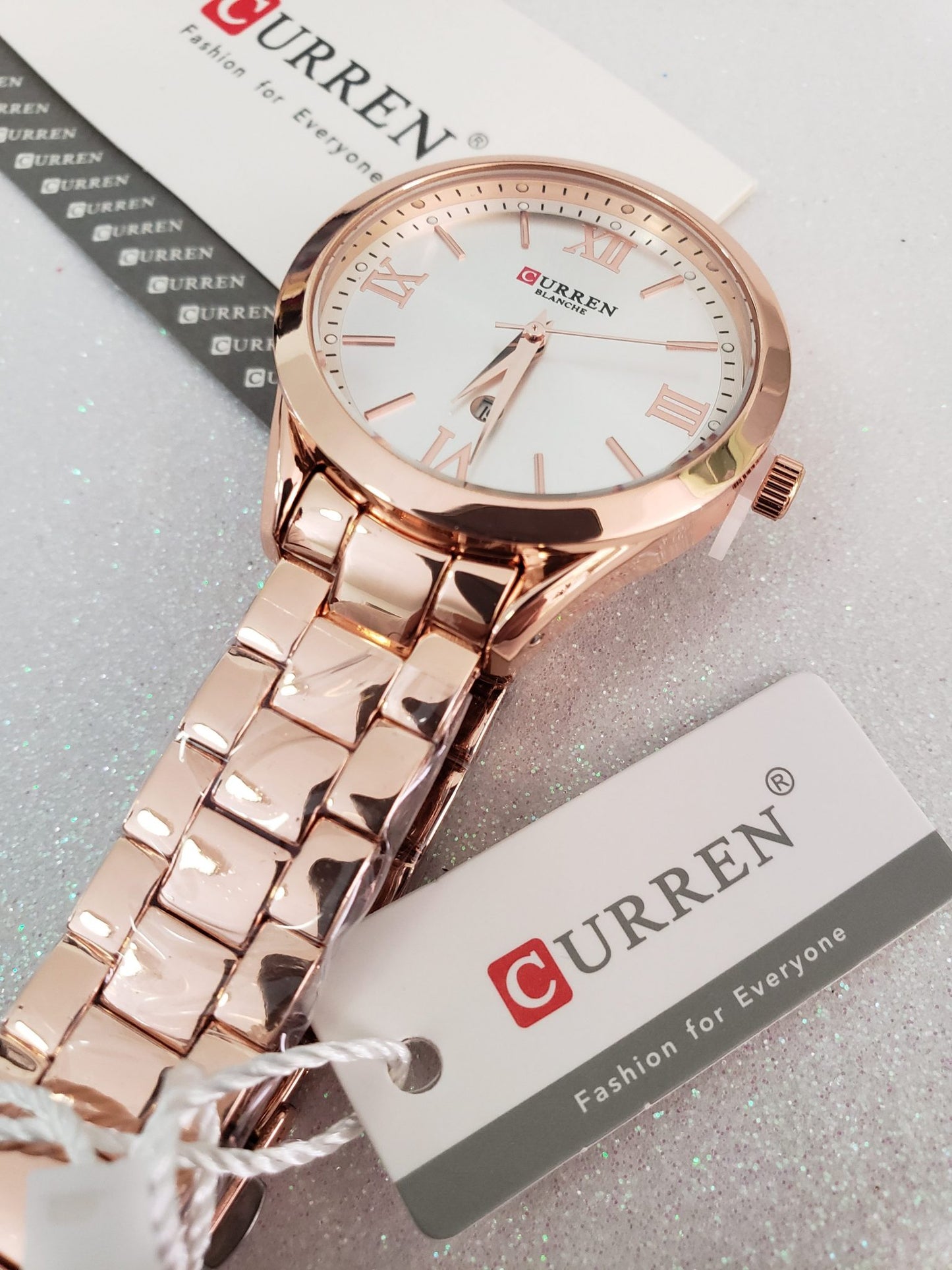 Reloj Curren N154 – Distinción para la Mujer Sofisticada