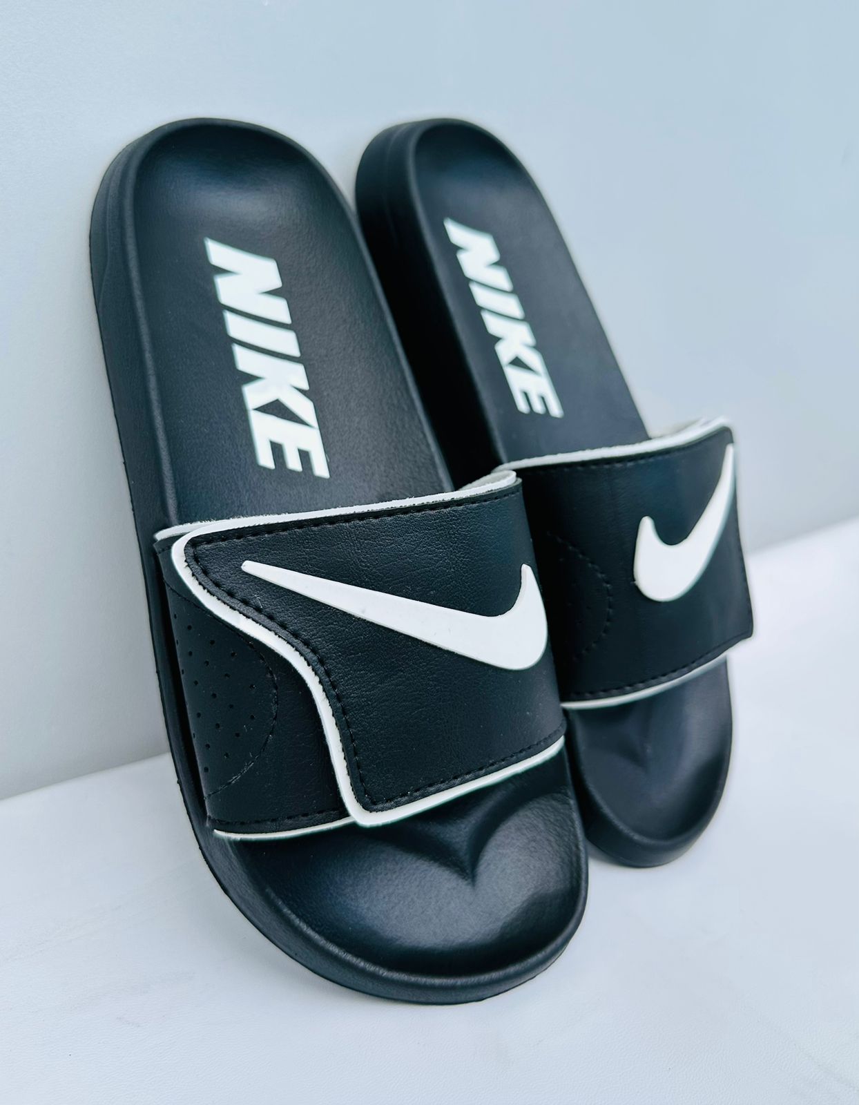 Sandalia Deportiva Tipo Nike – Réplica de Alta Calidad