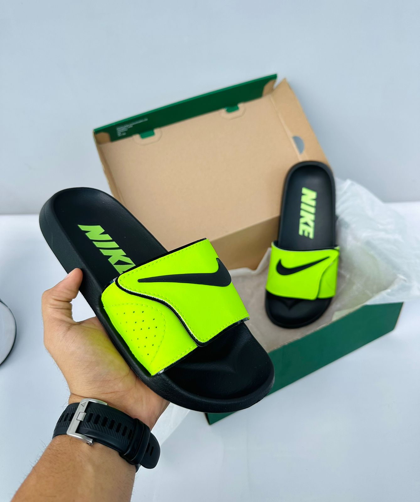 Sandalia Deportiva Tipo Nike – Réplica de Alta Calidad