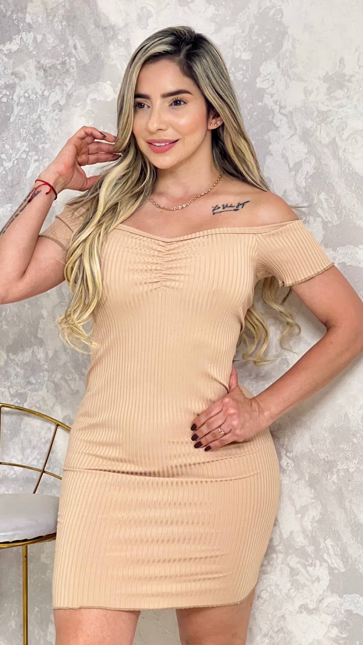 Vestido Rib Elegance – Textura y Estilo que Enamoran