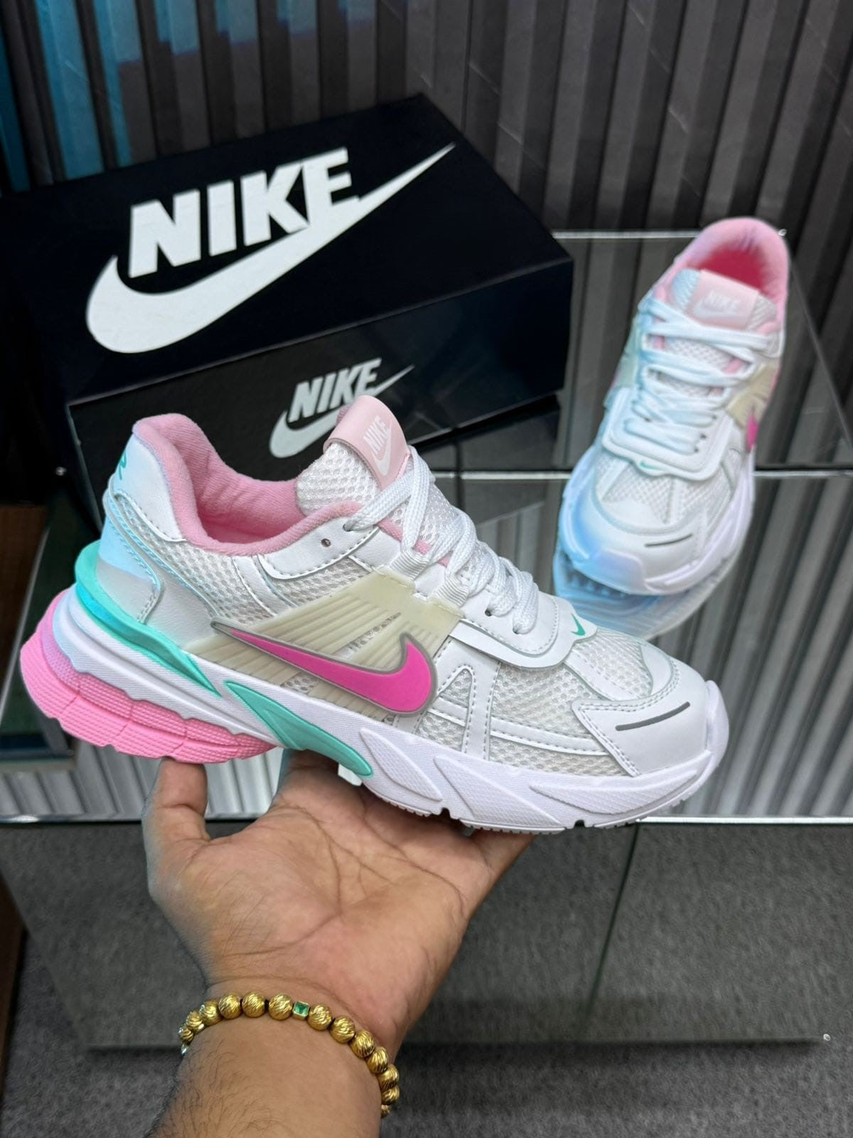 Nike V2k Run Dama Replica