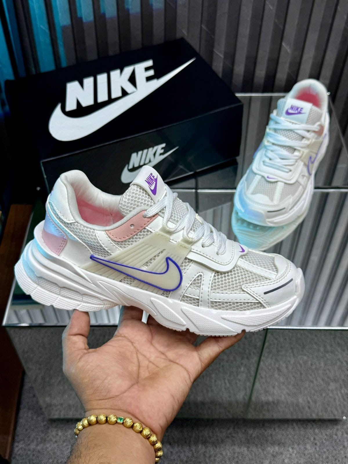 Nike V2k Run Dama Replica